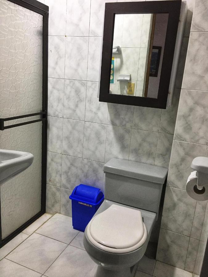 Guatapé La Casona Hostel מראה חיצוני תמונה